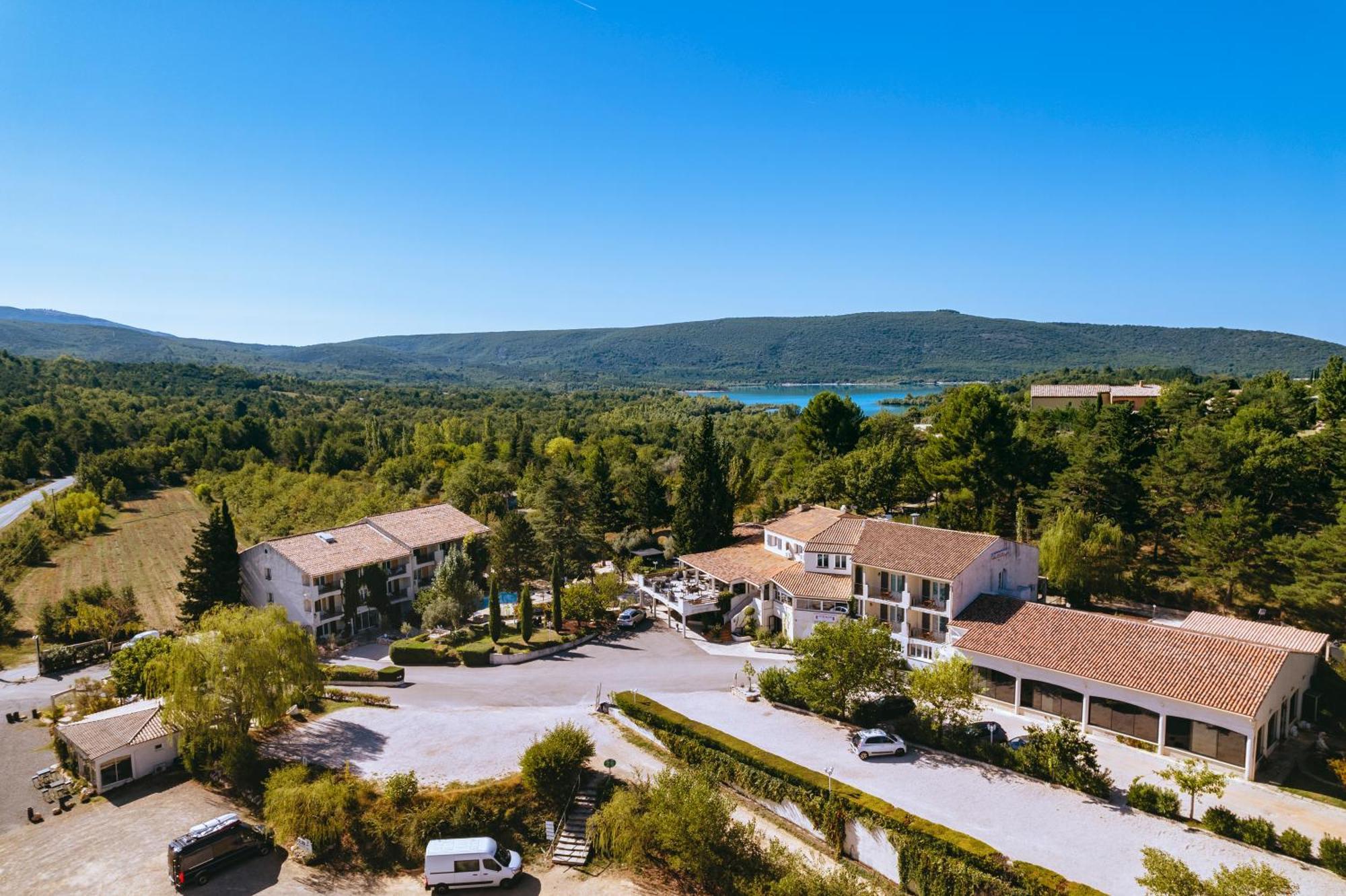 Hotel Spa L'Ermitage Les Salles-sur-Verdon Bagian luar foto